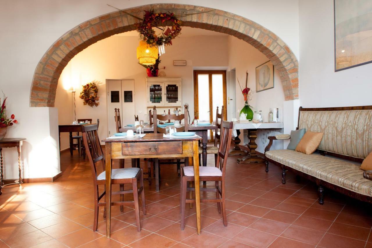 Agriturismo Podere Rondinaio Lamporecchio Exteriér fotografie